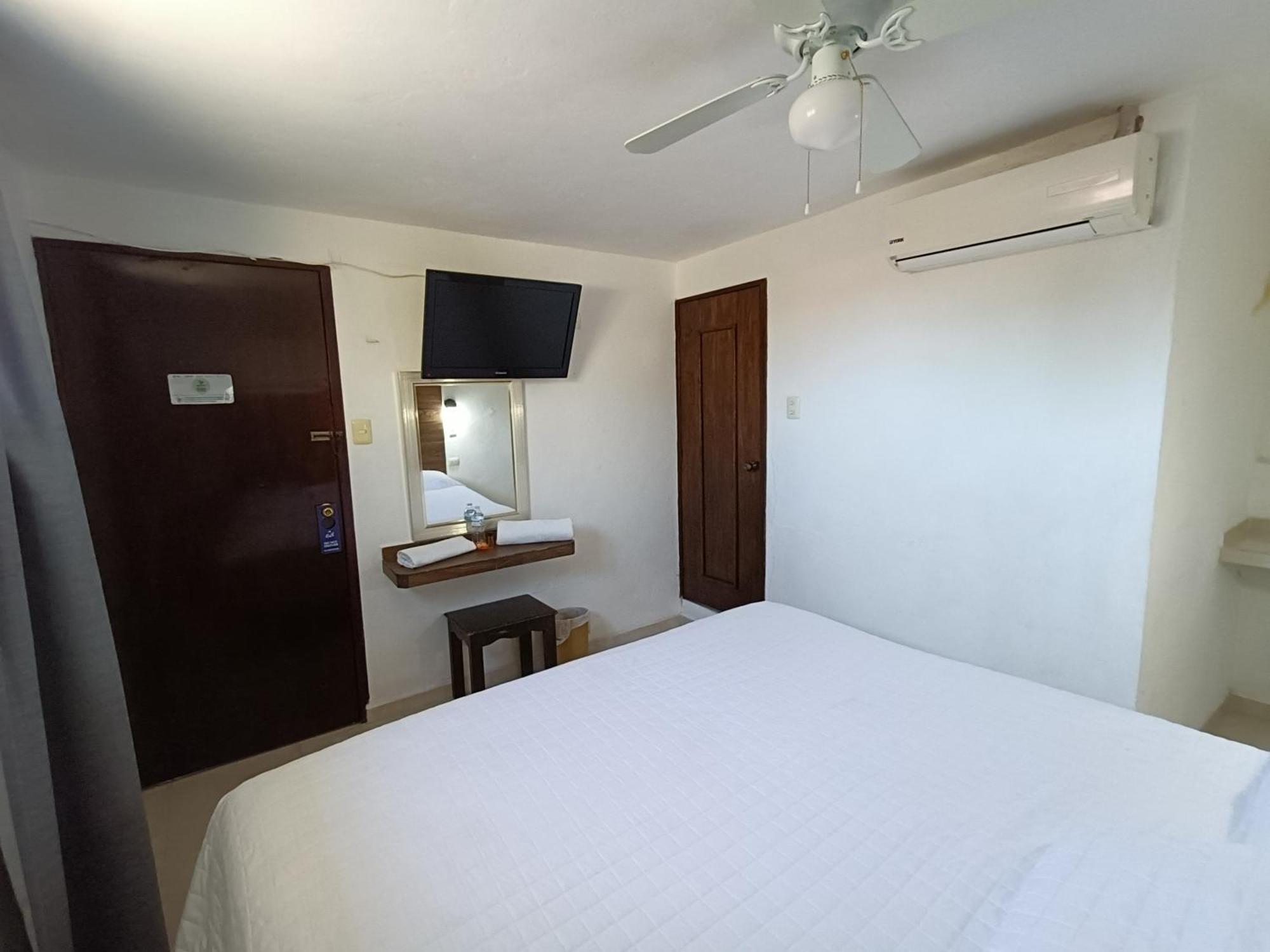 Hotel Rath Campeche Bilik gambar